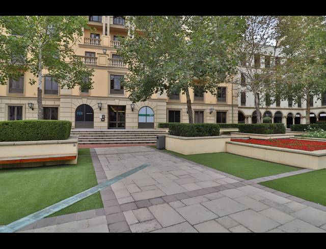 23M² SERVICED OFFICE TO LET IN FOURWAYS